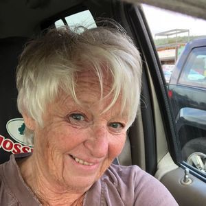 Meet your Posher, Lynn